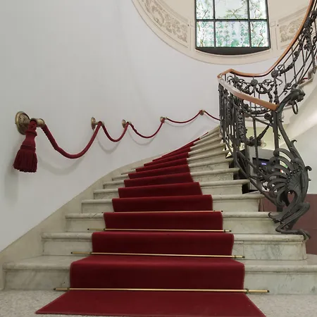 グランディタリア 4*