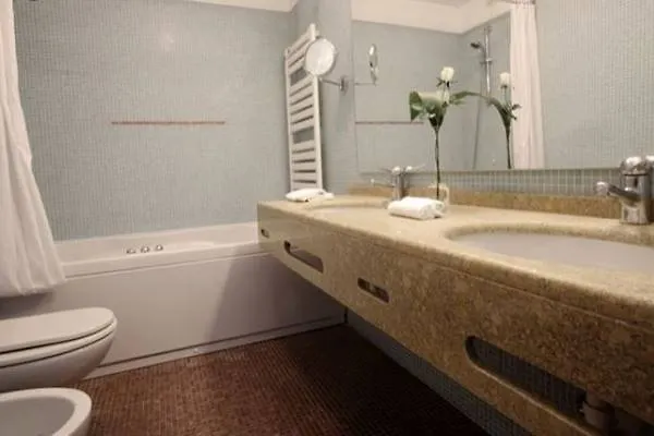 Ξενοδοχείο Bypillow Grand Central 4*